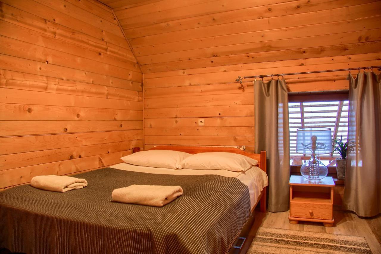 بيالكا تاترزانسكا Dw Pod Jaworami - Jacuzzi, Sauna Na Wylacznosc, Latem Basen Podgrzewany المظهر الخارجي الصورة